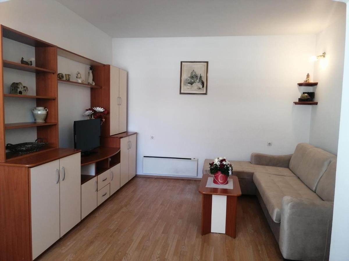 Apartments Doris & Petra Lokva Rogoznica Buitenkant foto
